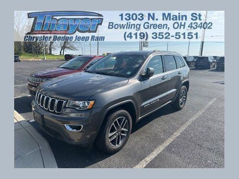 Certified 2019 Jeep Grand Cherokee Laredo w/ Security & Convenience Group AWD/4WD image 1