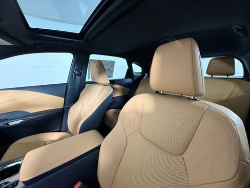 New 2026 Lexus RX 450h AWD image 5