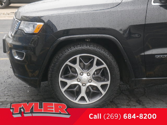 Used 2019 Jeep Grand Cherokee Overland AWD/4WD image 46