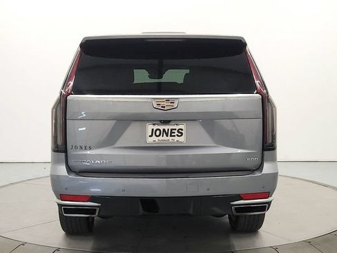 Used 2023 Cadillac Escalade ESV Premium Luxury AWD/4WD image 6