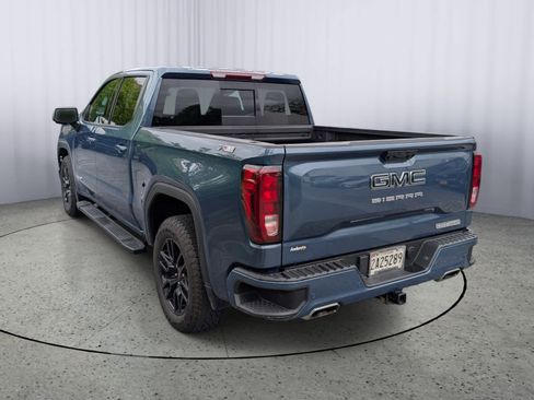Certified 2024 GMC Sierra 1500 Elevation w/ Elevation Premium Package AWD/4WD image 4