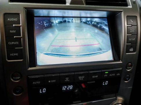 Used 2015 Lexus GX 460 w/ Premium Package AWD/4WD image 28