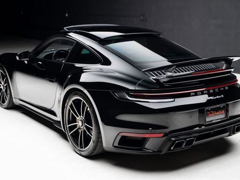 Used 2022 Porsche 911 Turbo S image 24