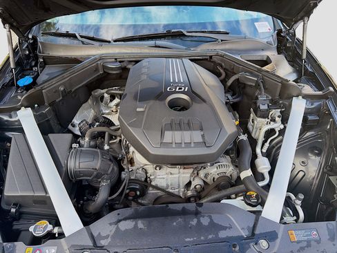 Used 2018 Kia Stinger Premium image 36