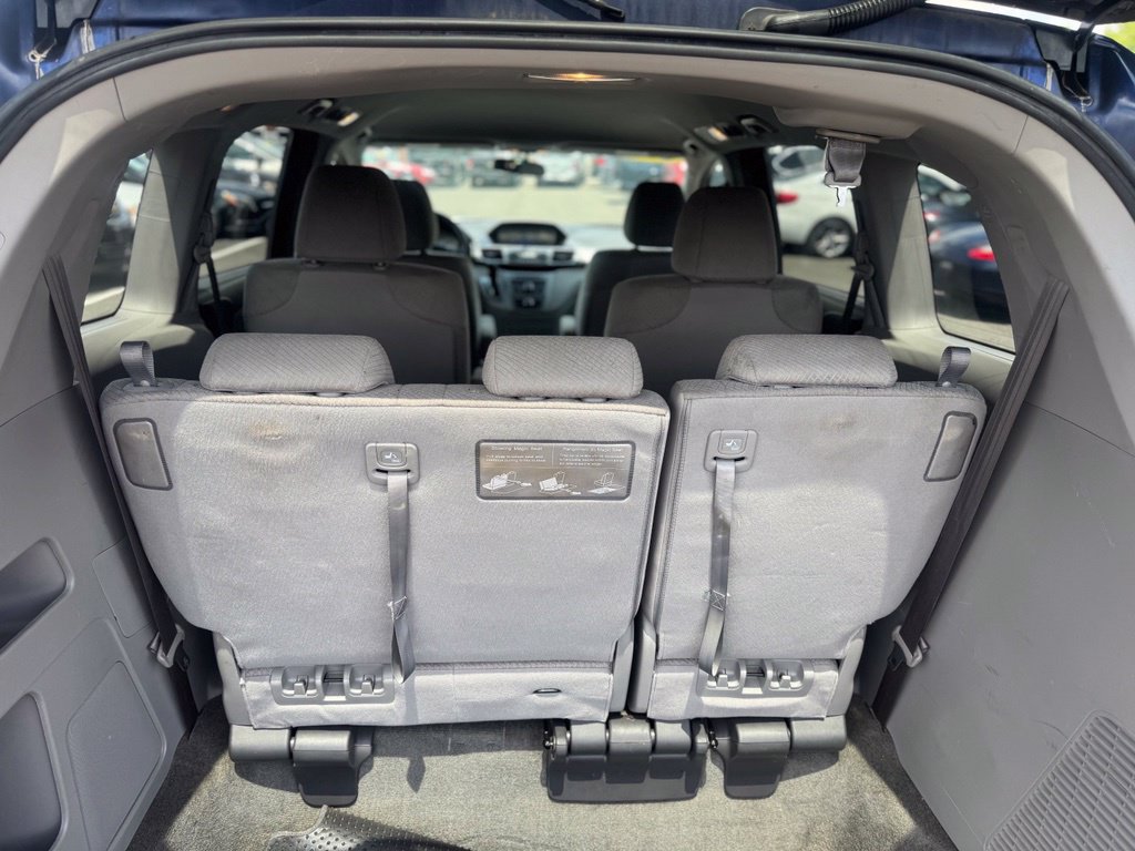 Used 2015 Honda Odyssey LX image 24