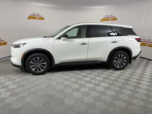 Used 2023 INFINITI QX60 Pure AWD/4WD image 2