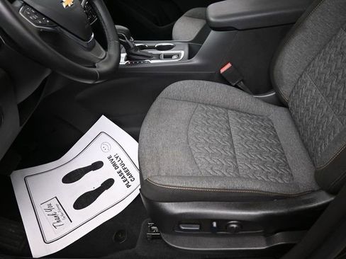 Used 2023 Chevrolet Equinox LT image 15