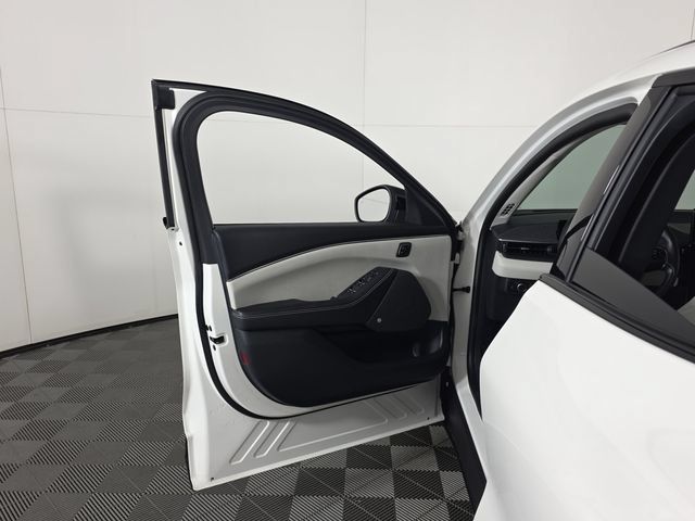 Used 2025 Ford Mustang Mach-E Premium RWD image 19