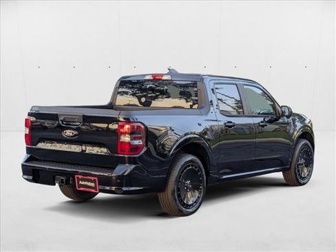 New 2025 Ford Maverick Lobo image 2