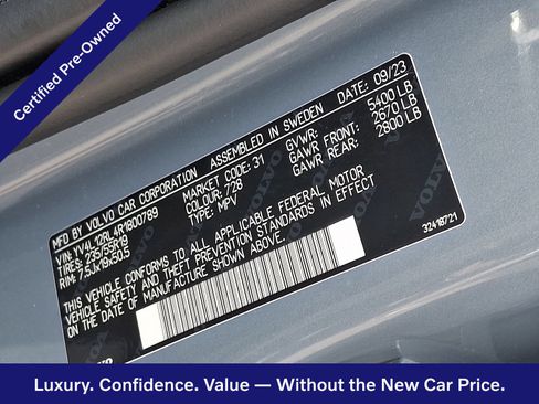 Certified 2024 Volvo XC60 B5 Plus w/ Climate Package AWD/4WD image 28