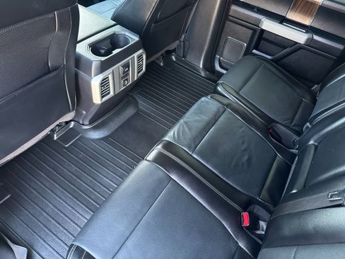 Used 2016 Ford F150 Lariat w/ Equipment Group 502A Luxury AWD/4WD image 4