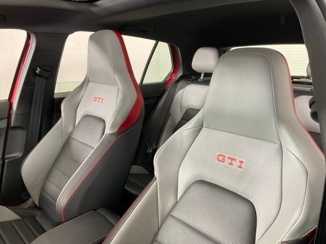 Used 2024 Volkswagen GTI SE FWD image 30