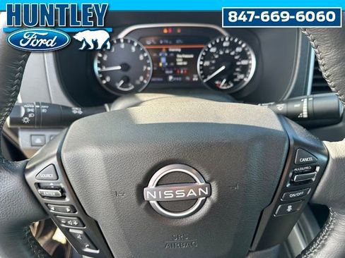 Used 2024 Nissan Frontier SL w/ Technology Package image 25