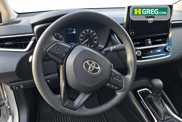 Used 2024 Toyota Corolla LE FWD image 13