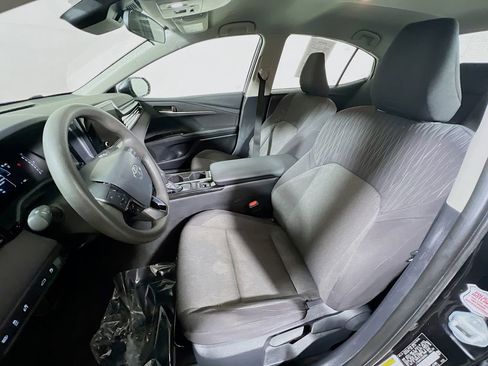 Certified 2025 Toyota Camry LE image 19