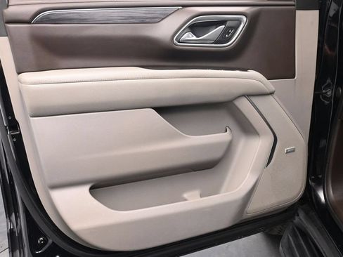 Used 2021 GMC Yukon SLT RWD image 9