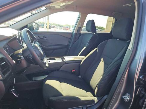 Used 2023 Nissan Rogue S FWD image 5