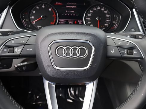 Used 2022 Audi Q5 2.0T Premium AWD/4WD image 18