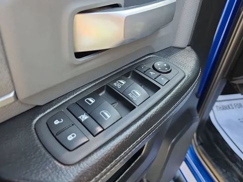 Used 2019 RAM 2500 Big Horn AWD/4WD image 15