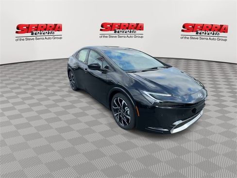 New 2026 Toyota Prius Plug-In Hybrid image 3