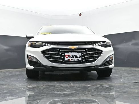 Used 2024 Chevrolet Malibu LT FWD image 22