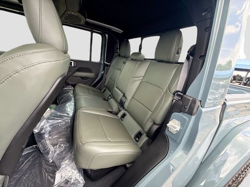 New 2026 Jeep Gladiator Mojave AWD/4WD image 26