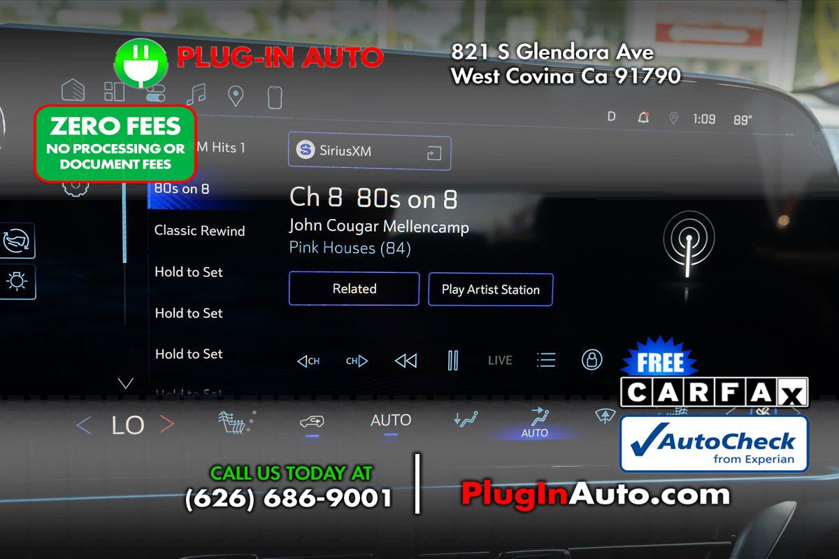 Used 2024 Chevrolet Equinox EV LT w/ LPO, Blackout Package FWD image 33