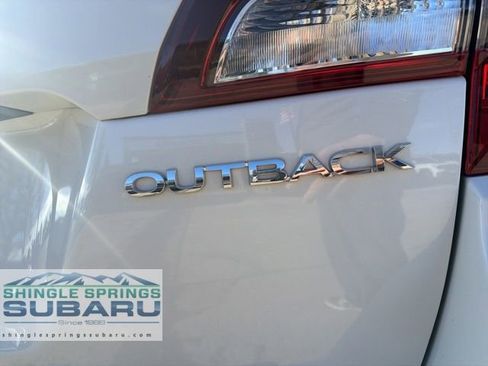 Used 2019 Subaru Outback 2.5i Premium AWD/4WD image 19