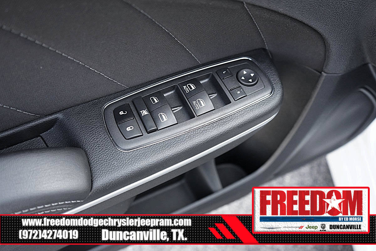 New 2023 Dodge Charger Scat Pack w/ Harman/Kardon Audio Group RWD image 39
