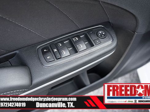 New 2023 Dodge Charger Scat Pack w/ Harman/Kardon Audio Group image 39