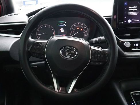 Used 2023 Toyota Corolla SE image 11
