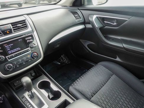 Used 2017 Nissan Altima 2.5 S w/ Power Driver Seat Package image 21