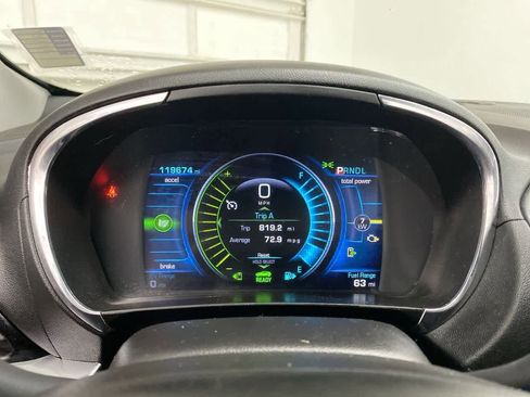 Used 2017 Chevrolet Volt Premier w/ Driver Confidence II Package image 26