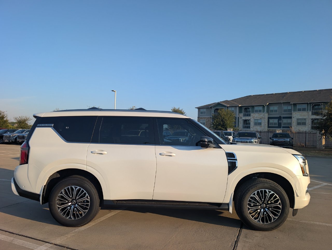 New 2026 Nissan Armada SL RWD image 3