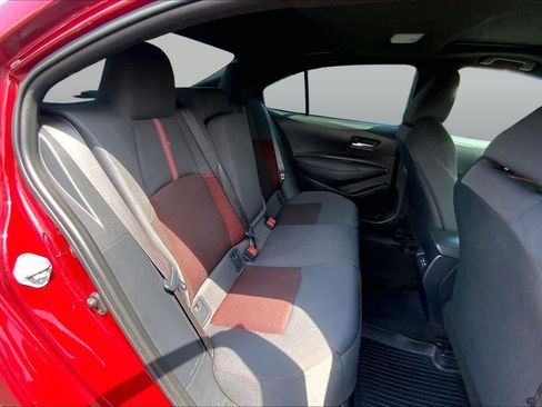 Used 2023 Toyota Corolla SE w/ SE Premium Package FWD image 19