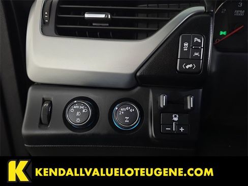 Used 2018 Chevrolet Tahoe LT w/ Luxury Package image 17