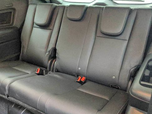 Certified 2023 Subaru Ascent Touring AWD/4WD image 23