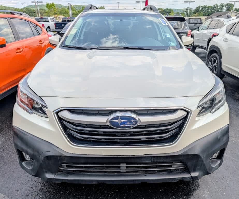 Used 2020 Subaru Outback Premium AWD/4WD image 2