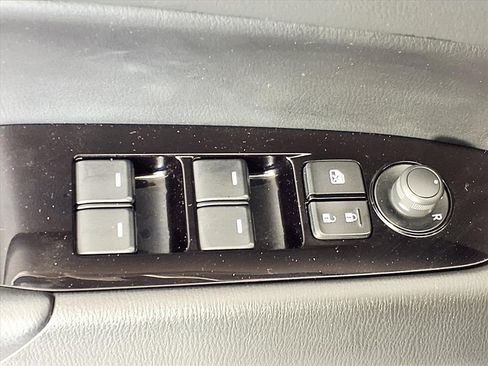 Used 2023 MAZDA CX-5 AWD 2.5 S w/ Preferred Package image 16