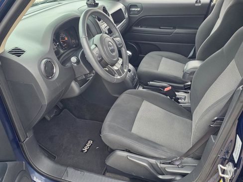 Used 2015 Jeep Patriot Latitude image 5