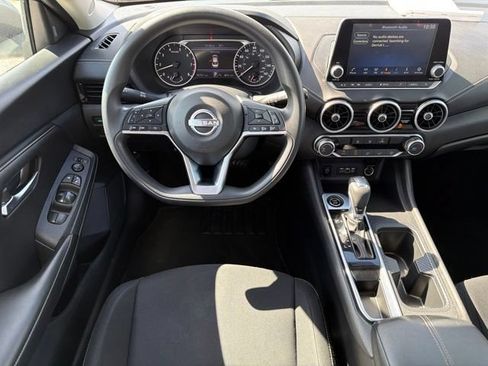 Used 2024 Nissan Sentra SV FWD image 48