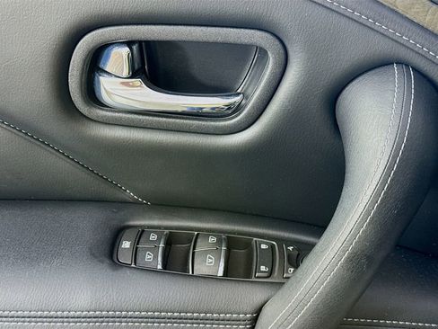 Used 2022 INFINITI QX80 Luxe w/ Cargo Package image 21