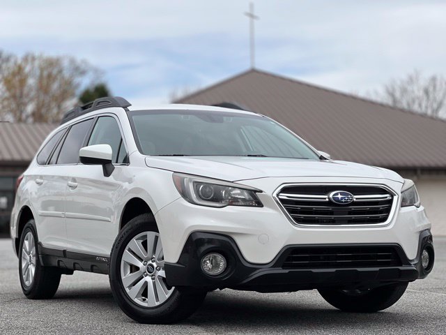Used 2019 Subaru Outback 2.5i Premium AWD/4WD image 3
