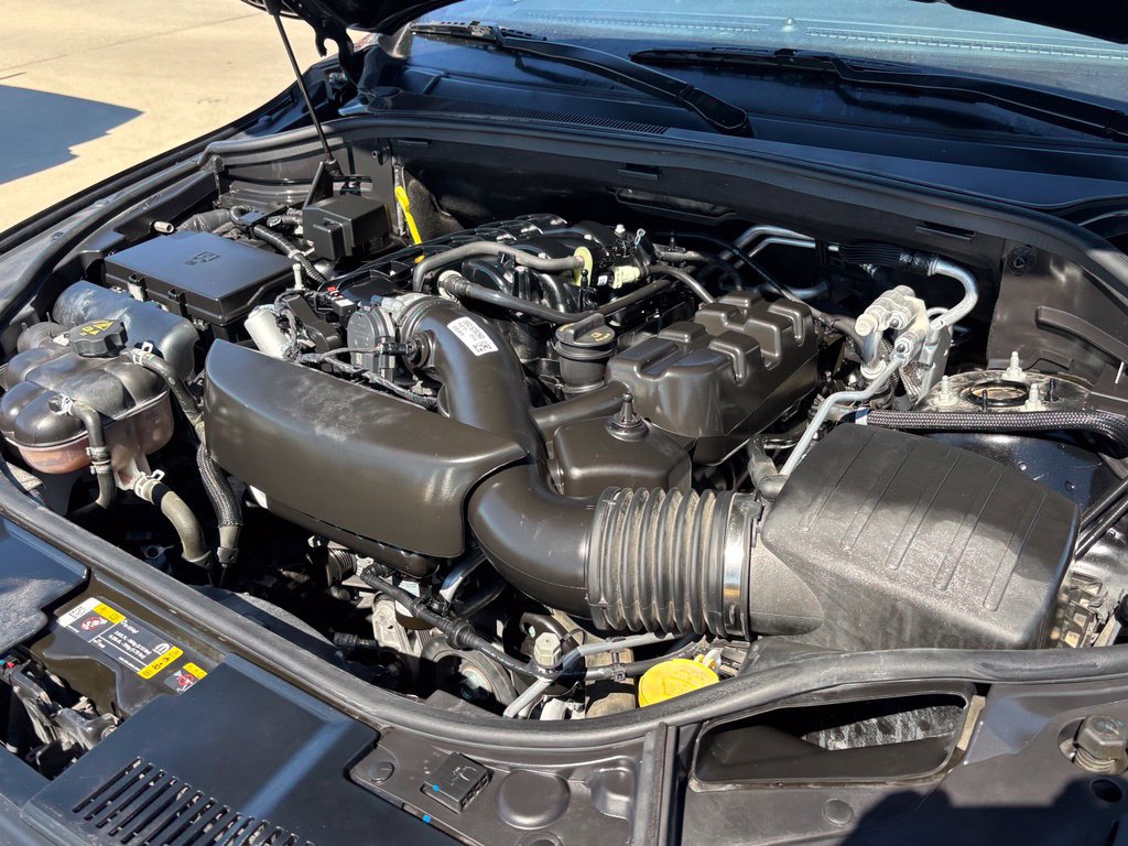 Used 2023 Dodge Durango GT RWD image 30