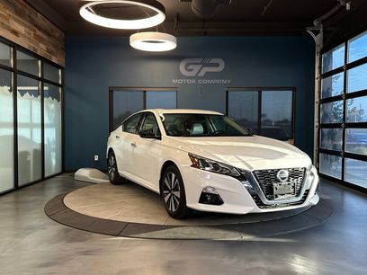 Used 2022 Nissan Altima 2.5 SL