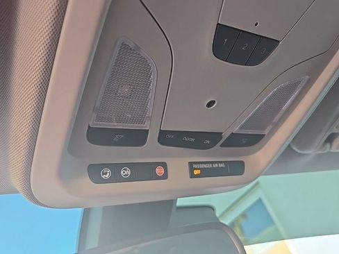 Used 2014 Chevrolet Impala LT FWD image 21