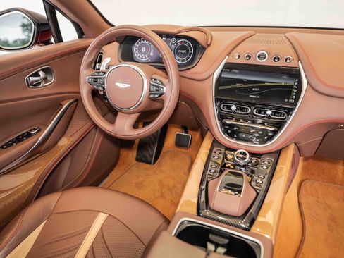 Used 2023 Aston Martin DBX 707 AWD/4WD image 22
