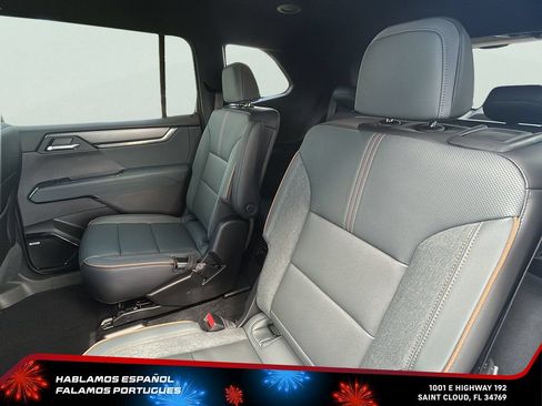New 2026 GMC Acadia AT4 w/ Luxury Package AWD/4WD image 29