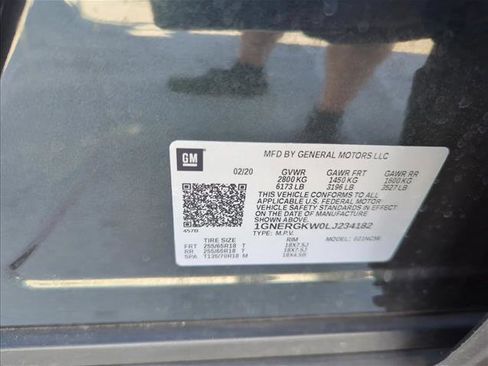 Used 2020 Chevrolet Traverse LT image 27