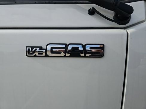 New 2024 Chevrolet Low Cab Forward RWD image 25